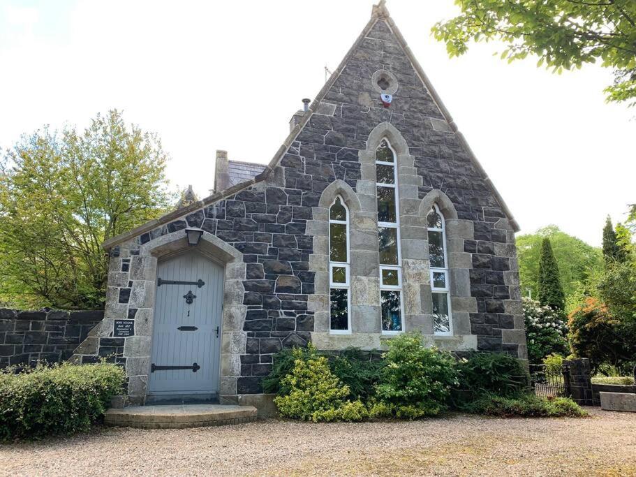 فيلا Old Schoolhouse, Galgorm المظهر الخارجي الصورة